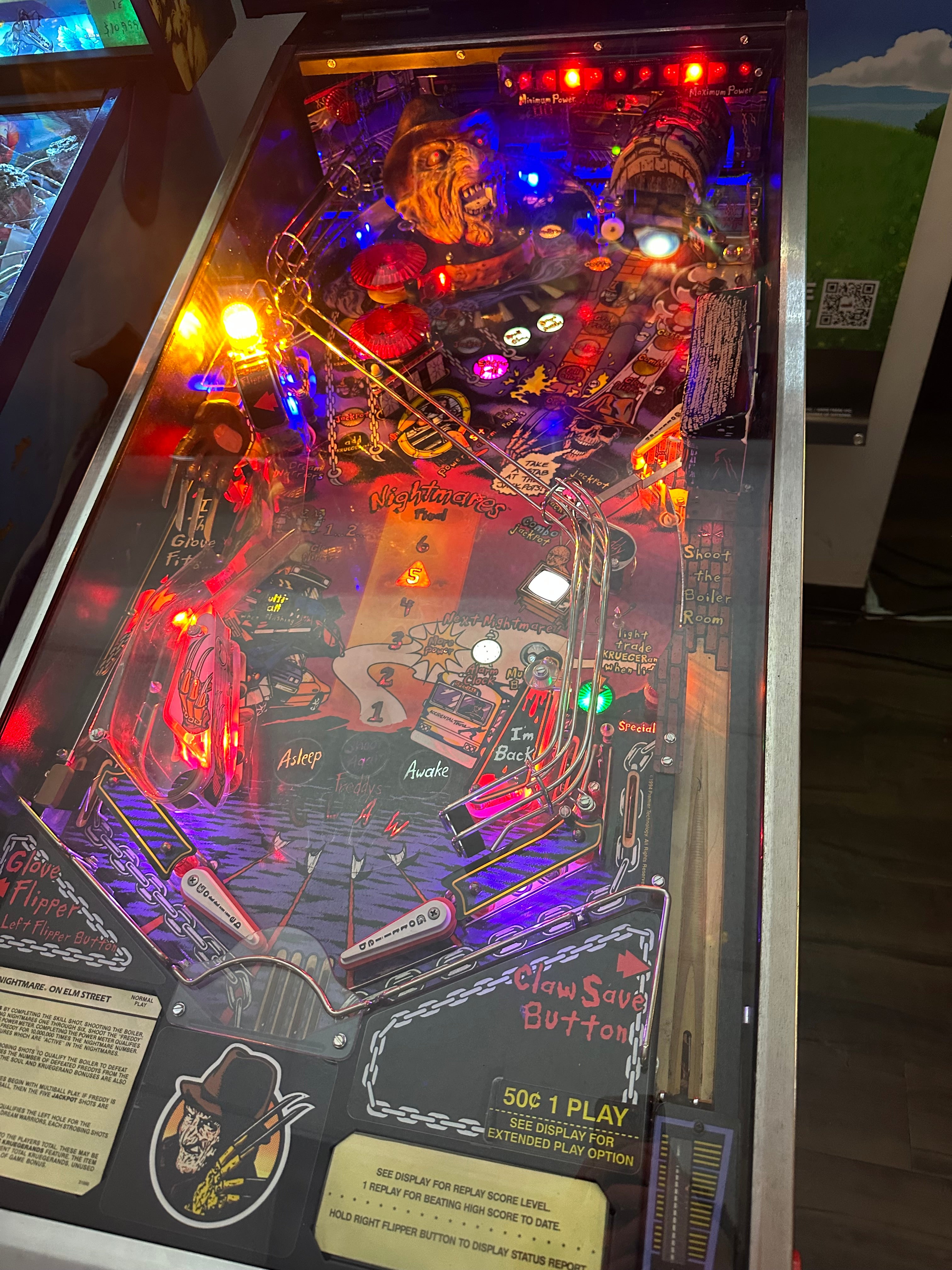 Gottlieb Freddy: A Nightmare on Elm Street Pinball Machine