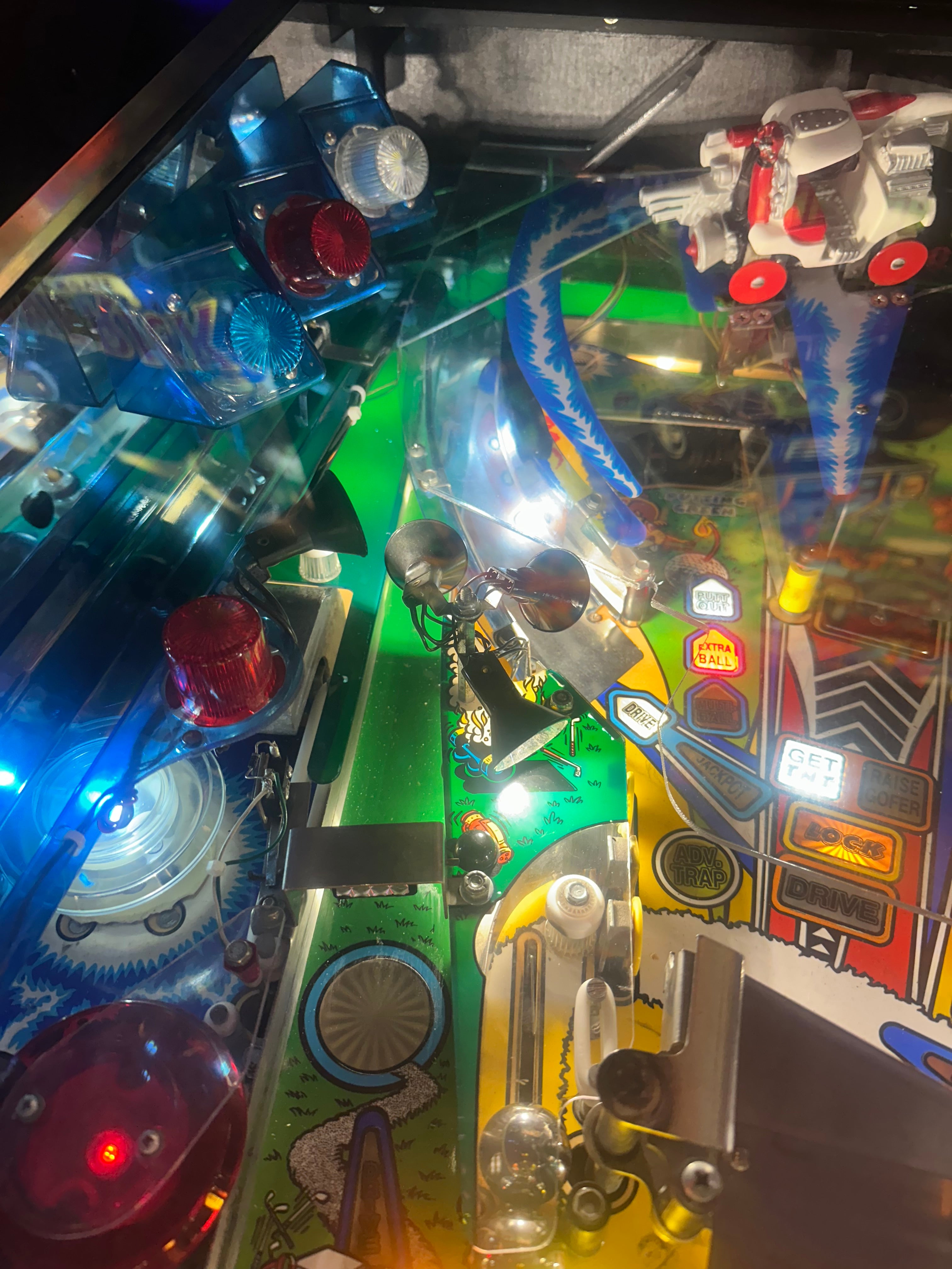 Williams LOADED No Good Gophers Pinball Machine