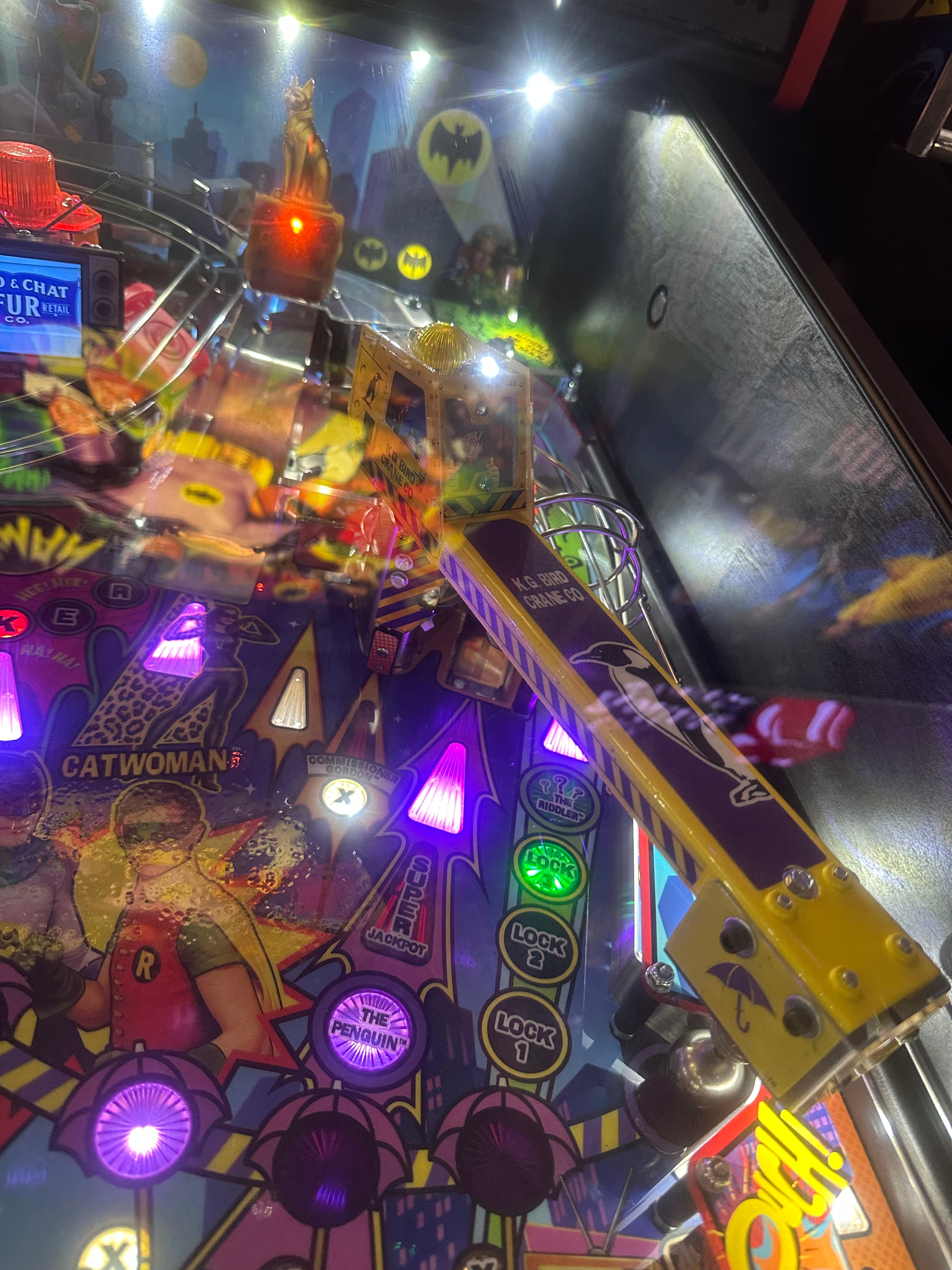Stern Pinball Batman 66 Premium Pinball Machine