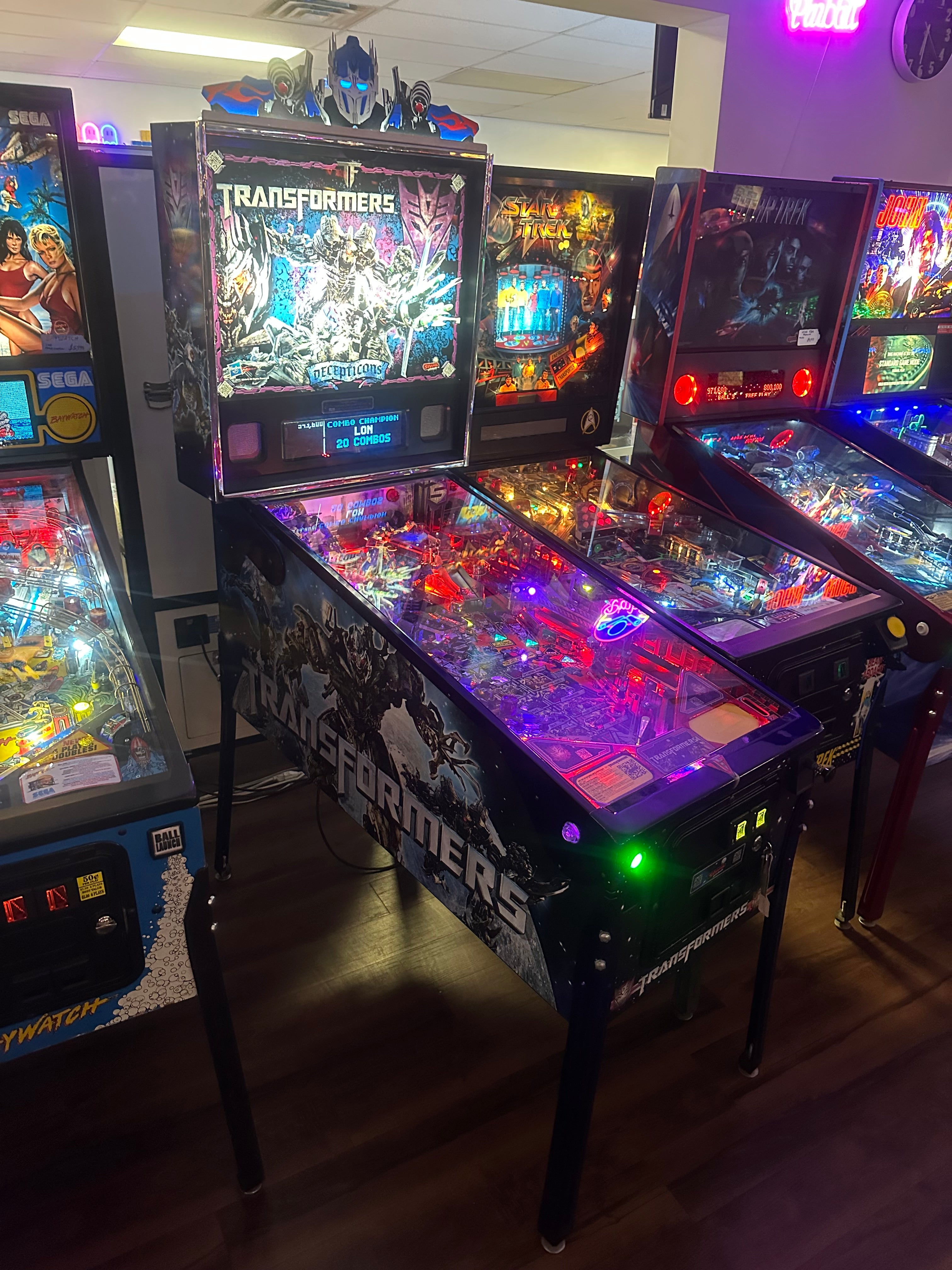 Stern Pinball Transformers Limited Edition Pinball Machine