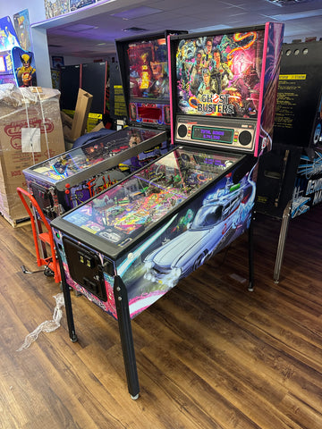 Image of Stern Pinball LOADED Ghostbusters Pro Pinball Machine