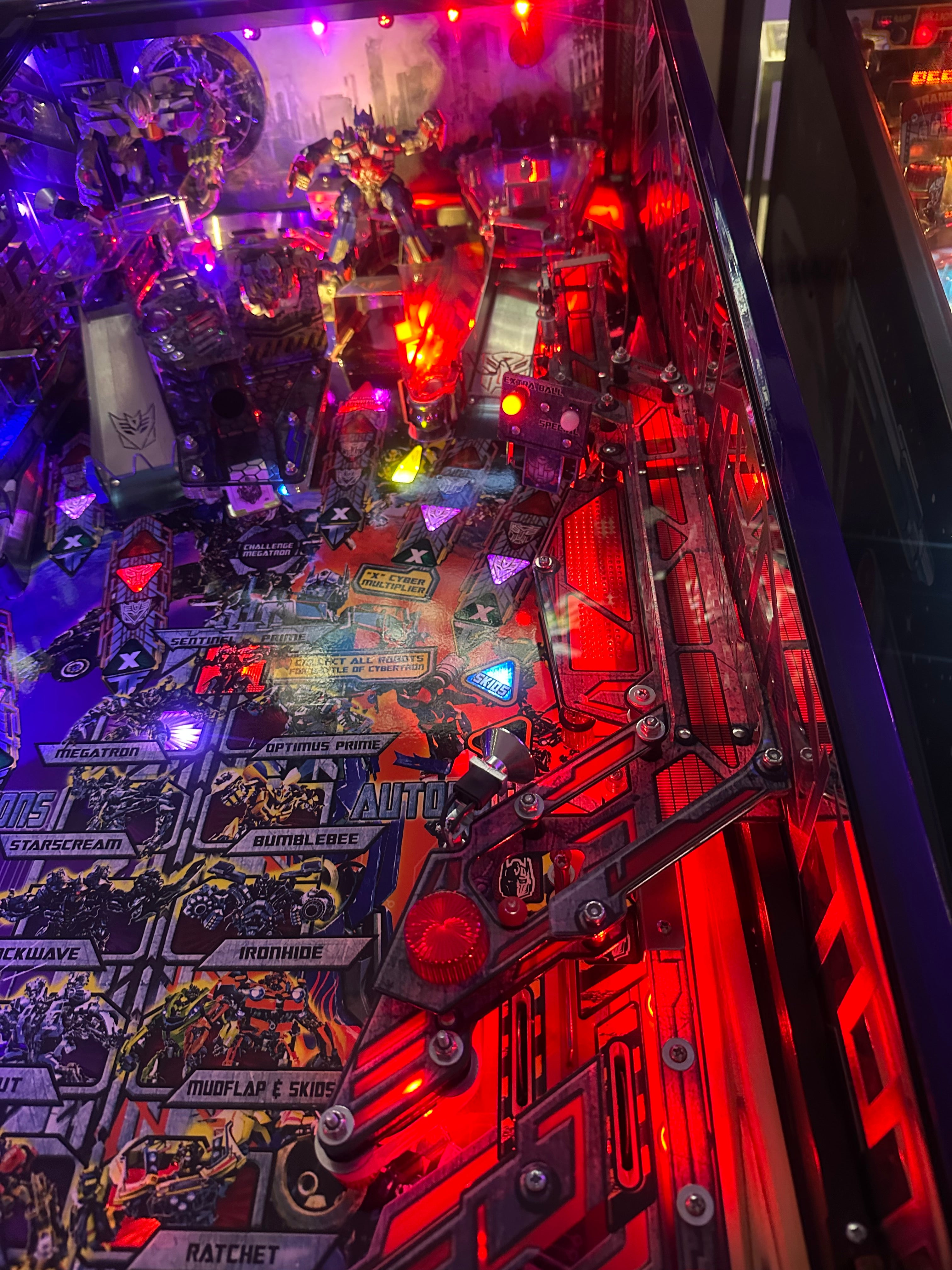Stern Pinball Transformers Limited Edition Pinball Machine
