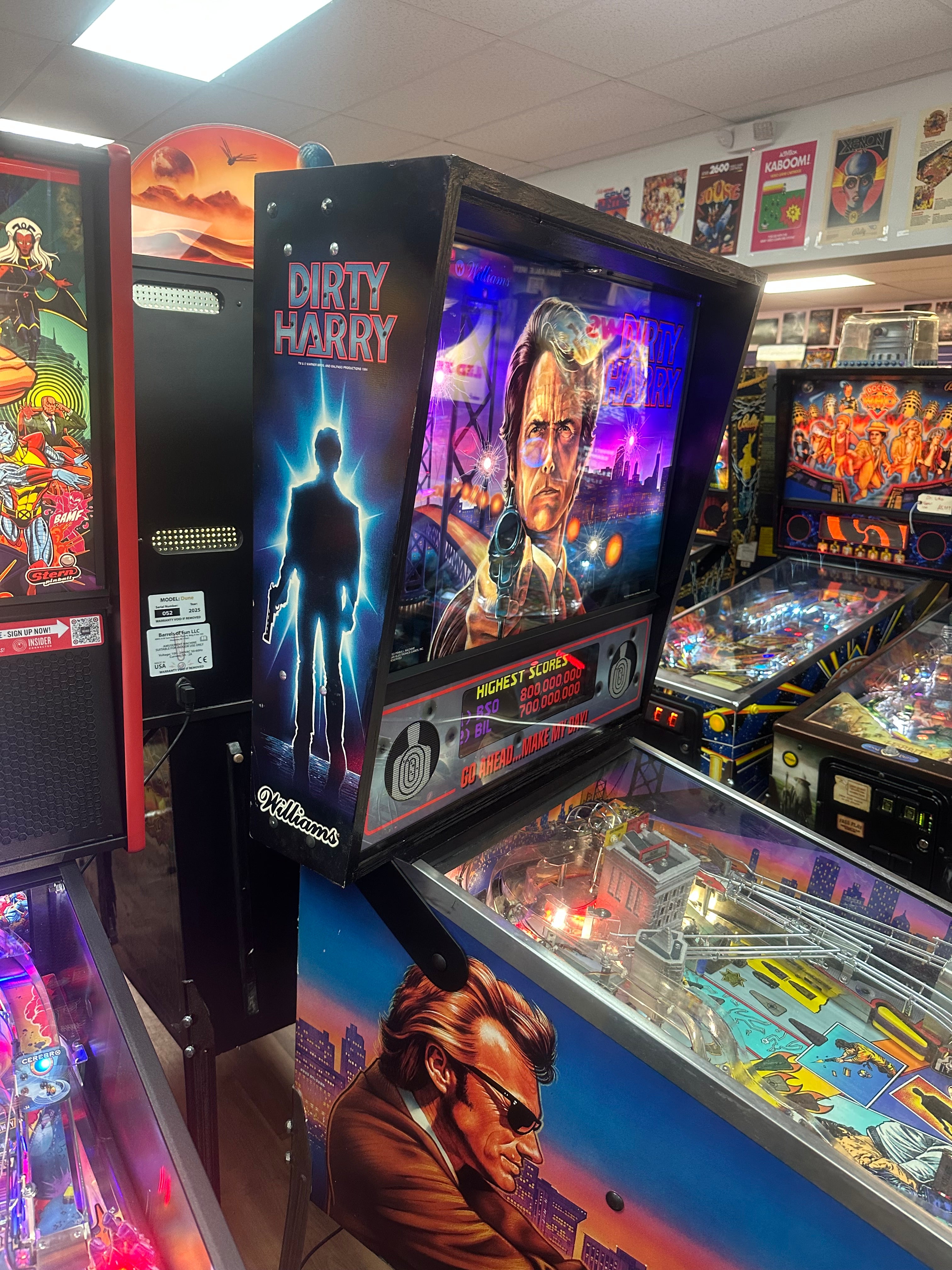 Williams Dirty Harry Pinball Machine