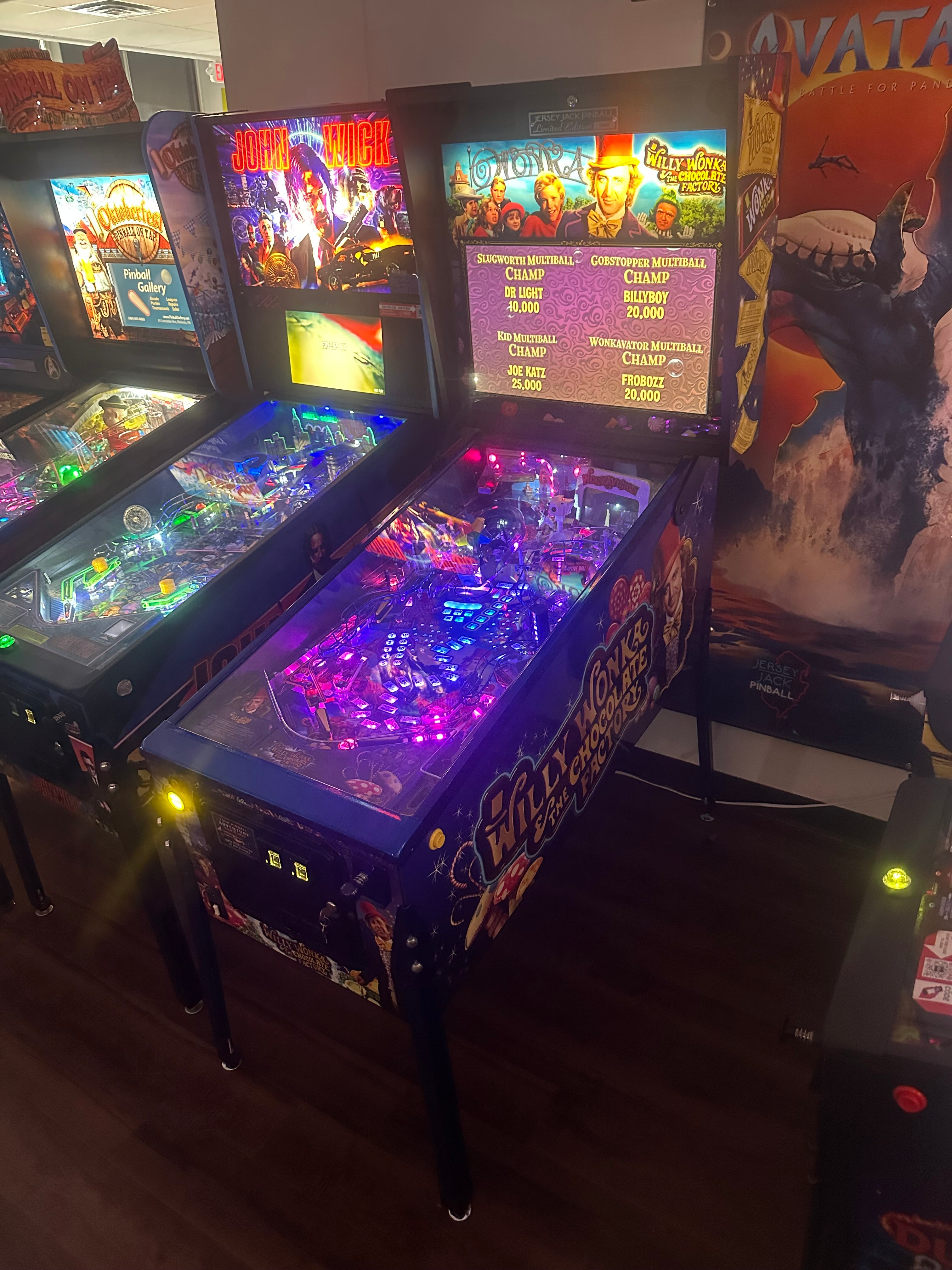 JJP Willy Wonka & the Chocolate Factory Limited Edition Pinball Machine