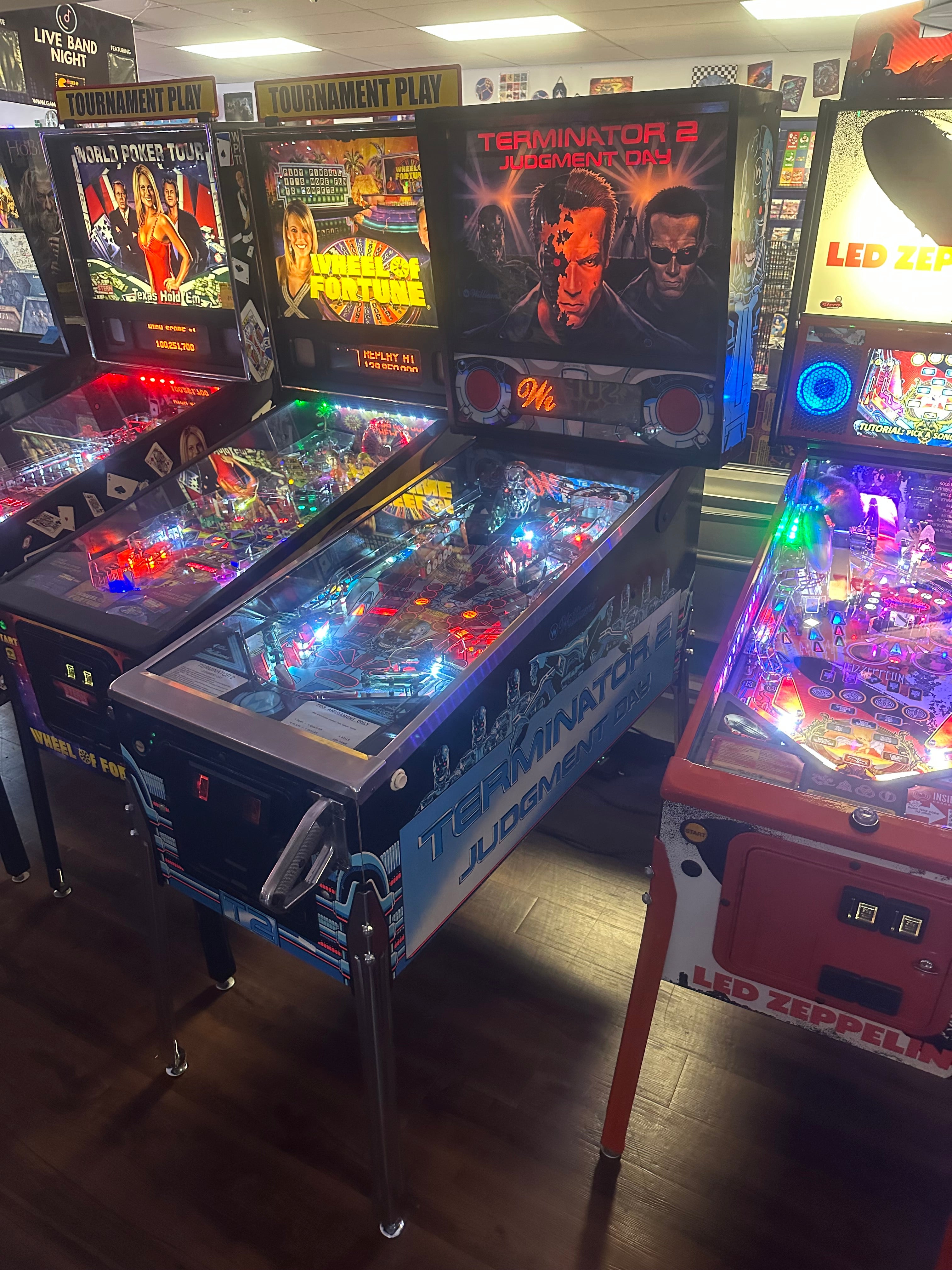 Williams Terminator 2: Judgement Day Pinball Machine
