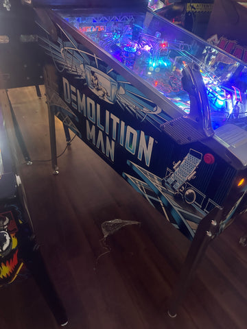 Image of Williams Demolition Man Pinball Machine