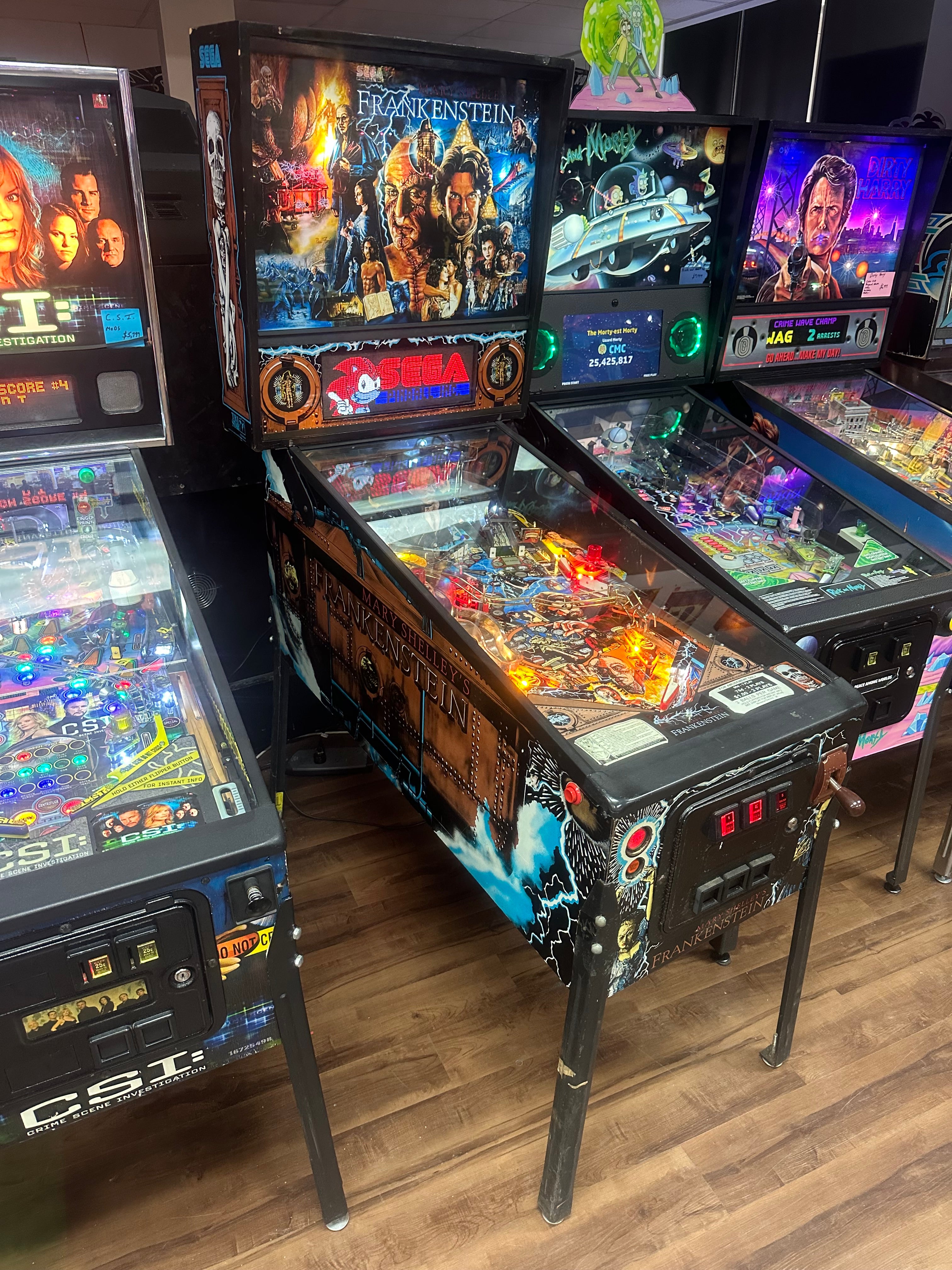 SEGA Mary Shelley's Frankenstein Pinball Machine