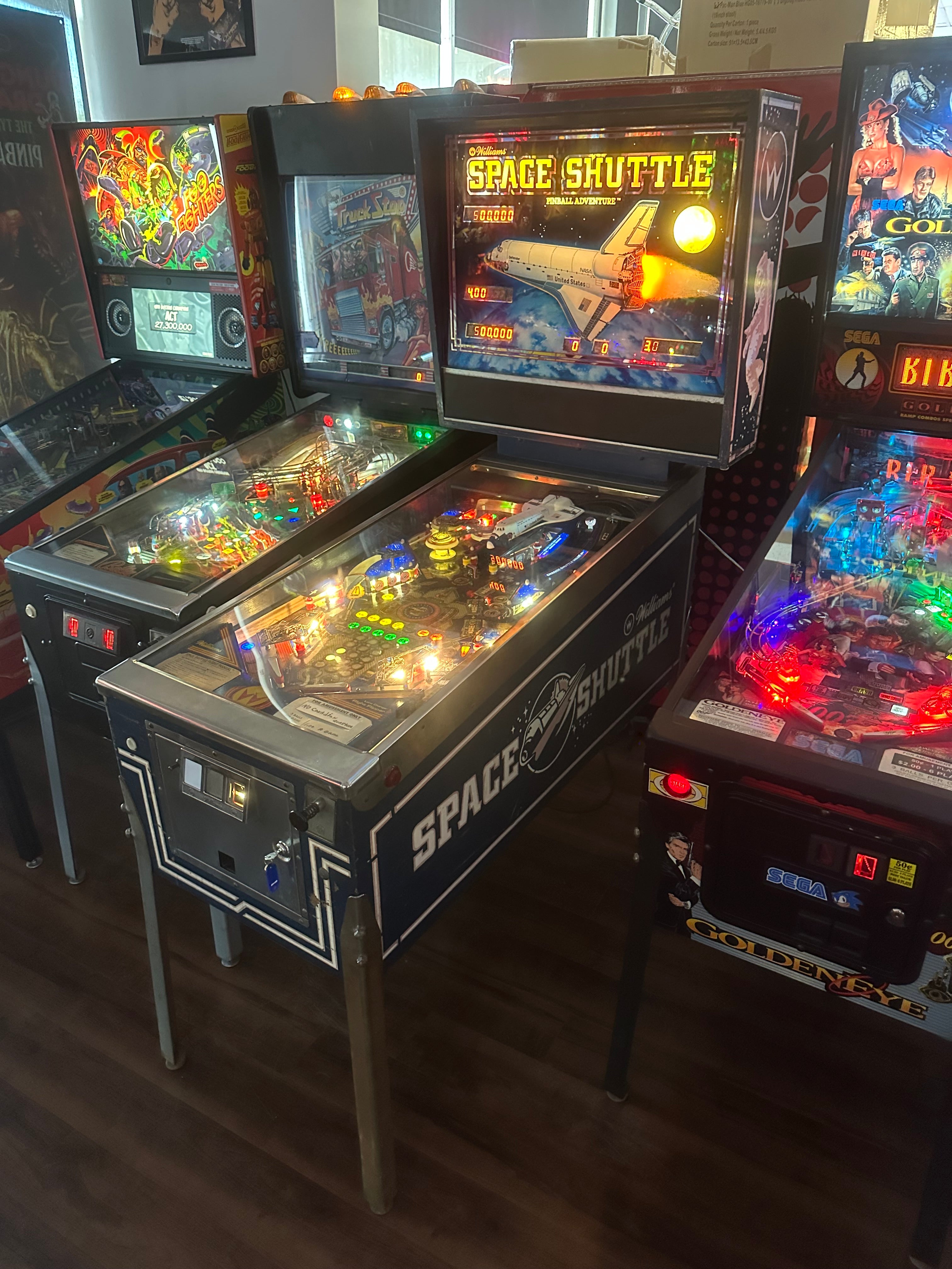 Williams Space Shuttle Pinball Machine