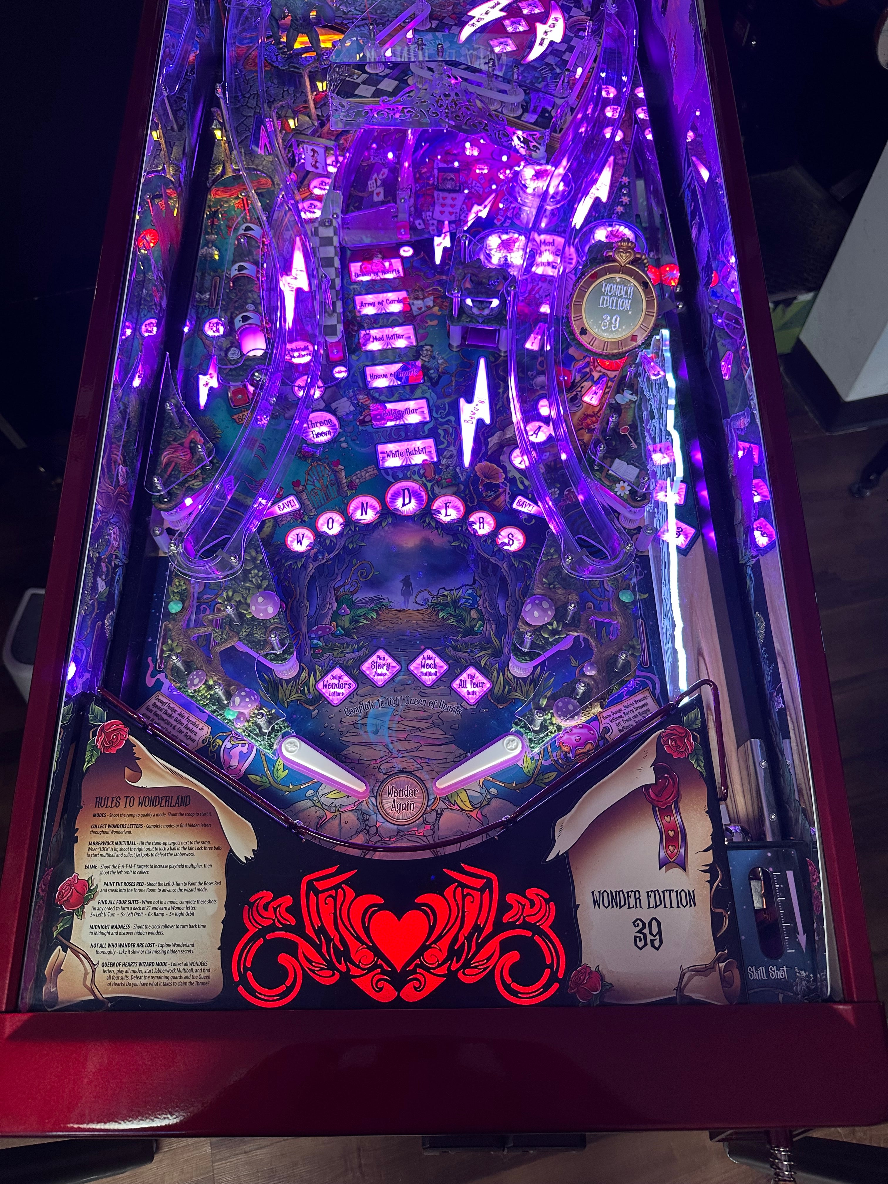 Dutch Pinball Alice's Adventures in Wonderland Pinball Machine with Topper