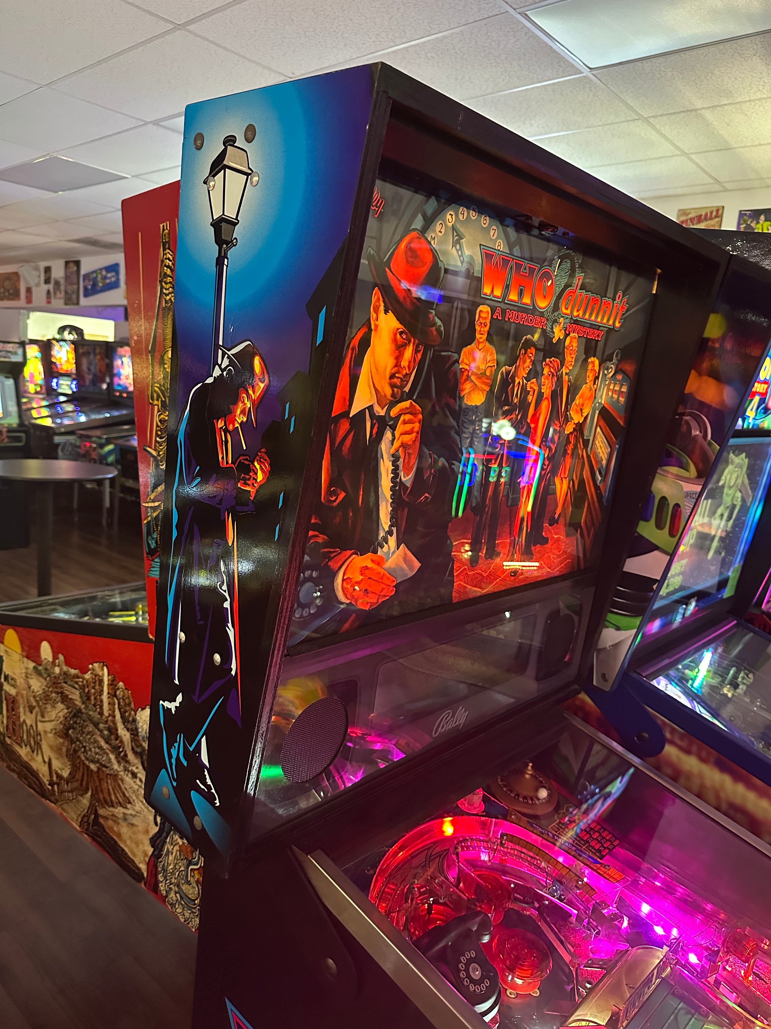 Bally Who Dunnit Pinball Machine