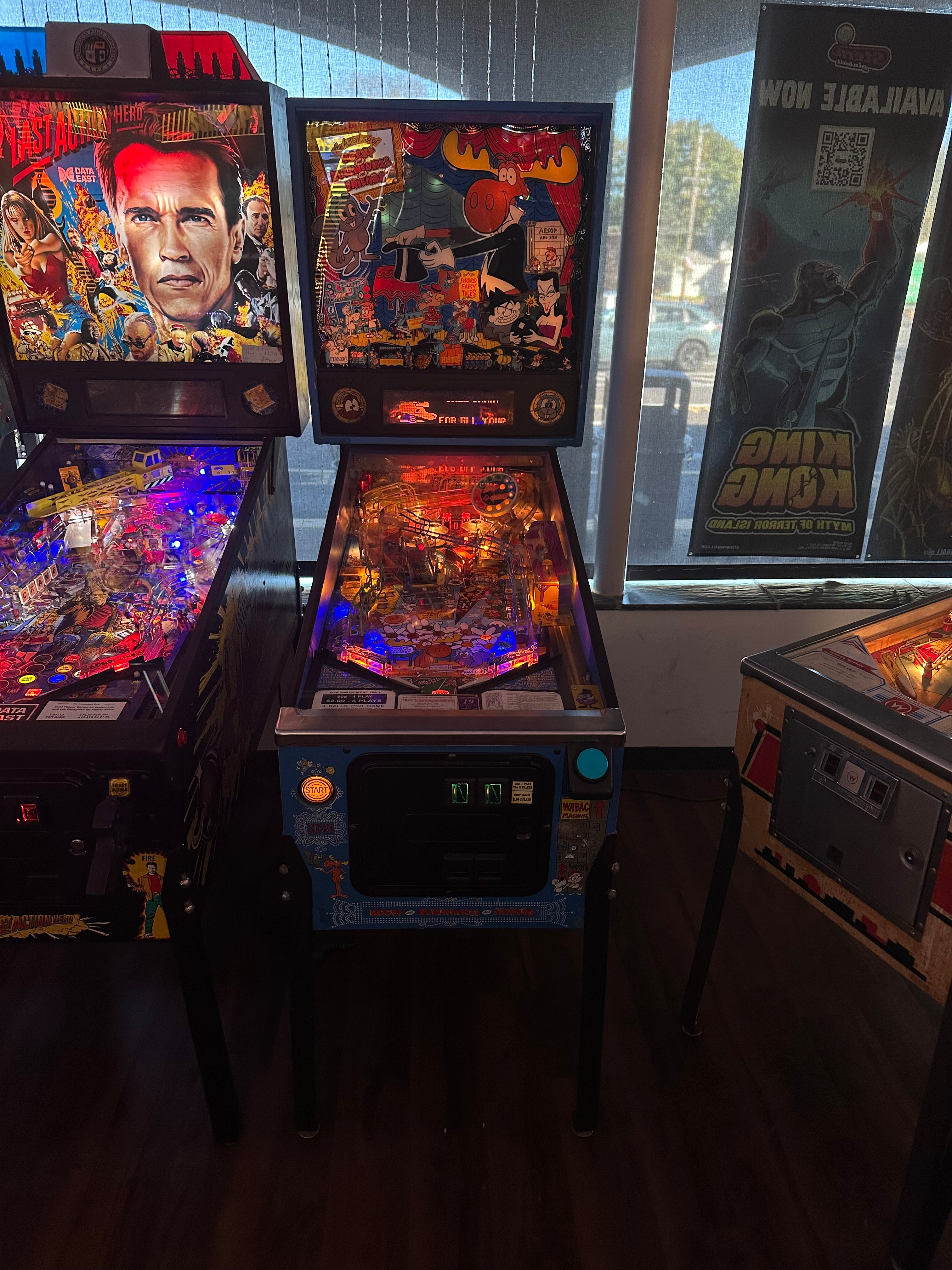 Data East The Adventures of Rocky and Bullwinkle and Friends Pinball Machine