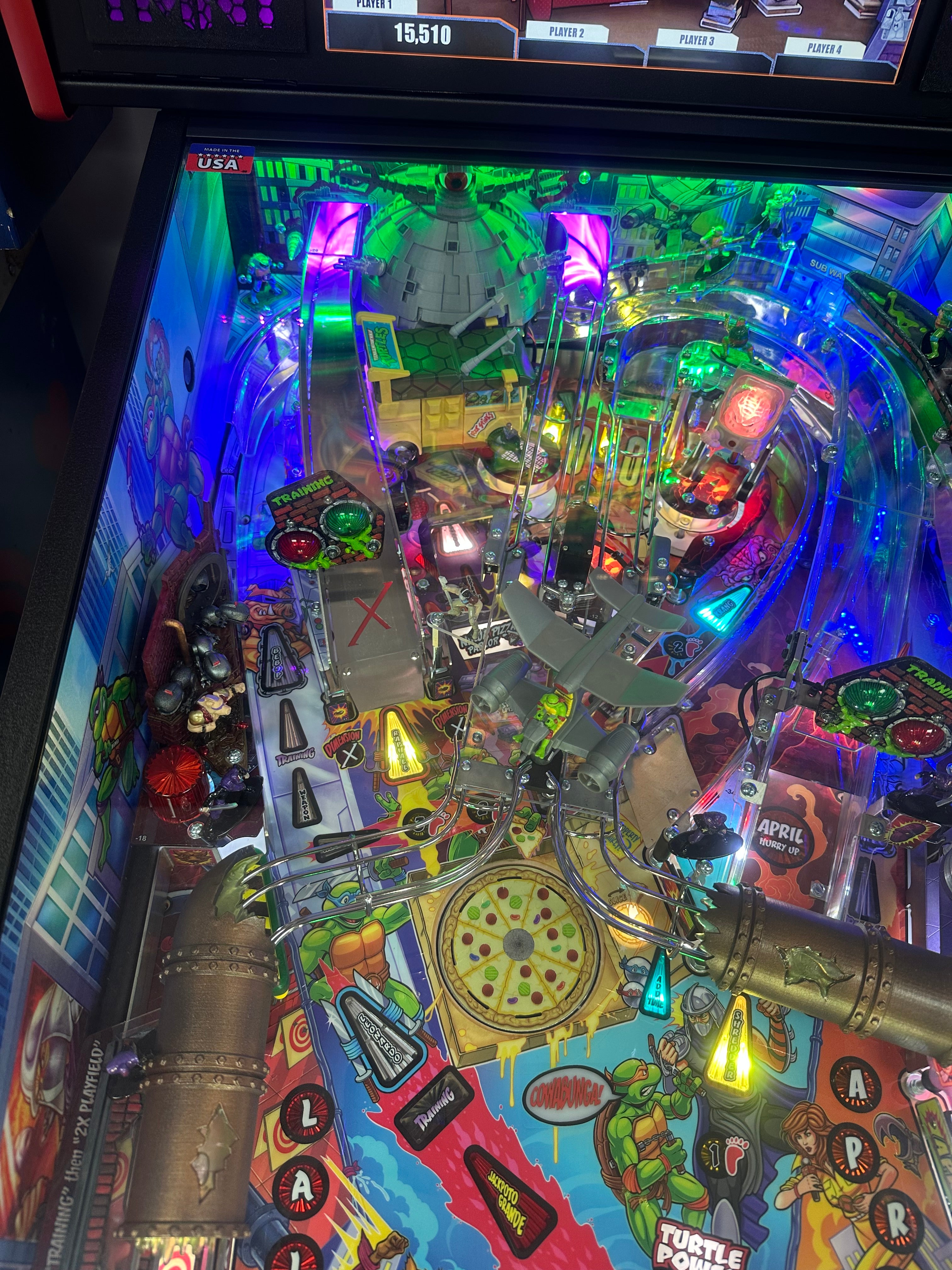 Stern Pinball LOADED Teenage Mutant Ninja Turtles Premium Pinball Machine