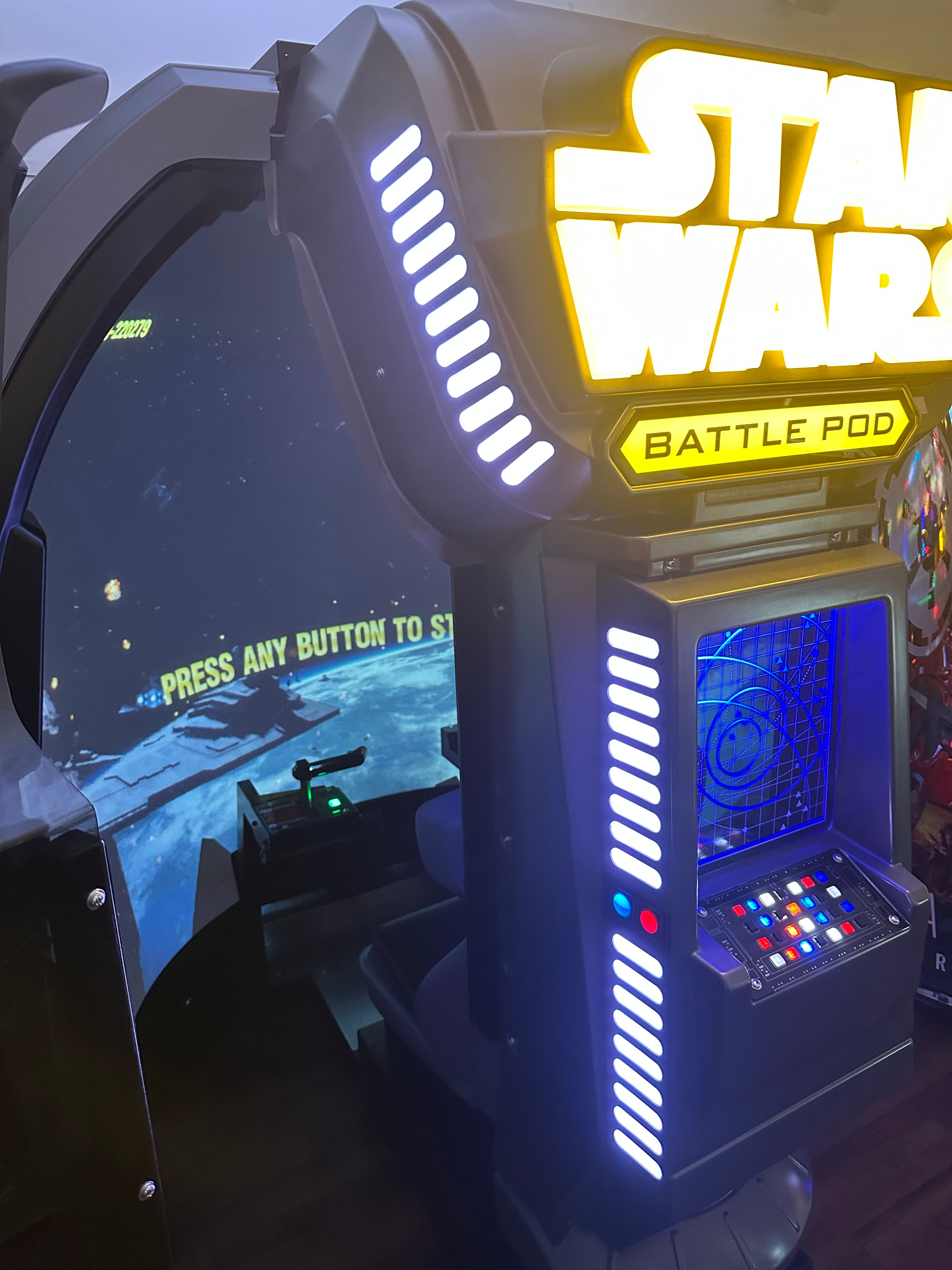 Star Wars Battle Pod Deluxe Arcade Game
