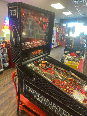 Image of Stern Pinball Terminator 3: Rise of the Machines Pinball Machine