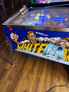 Williams White Water Pinball Machine