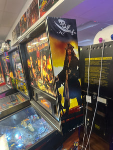 Stern Pinball Pirates of the Caribbean Pinball Machine