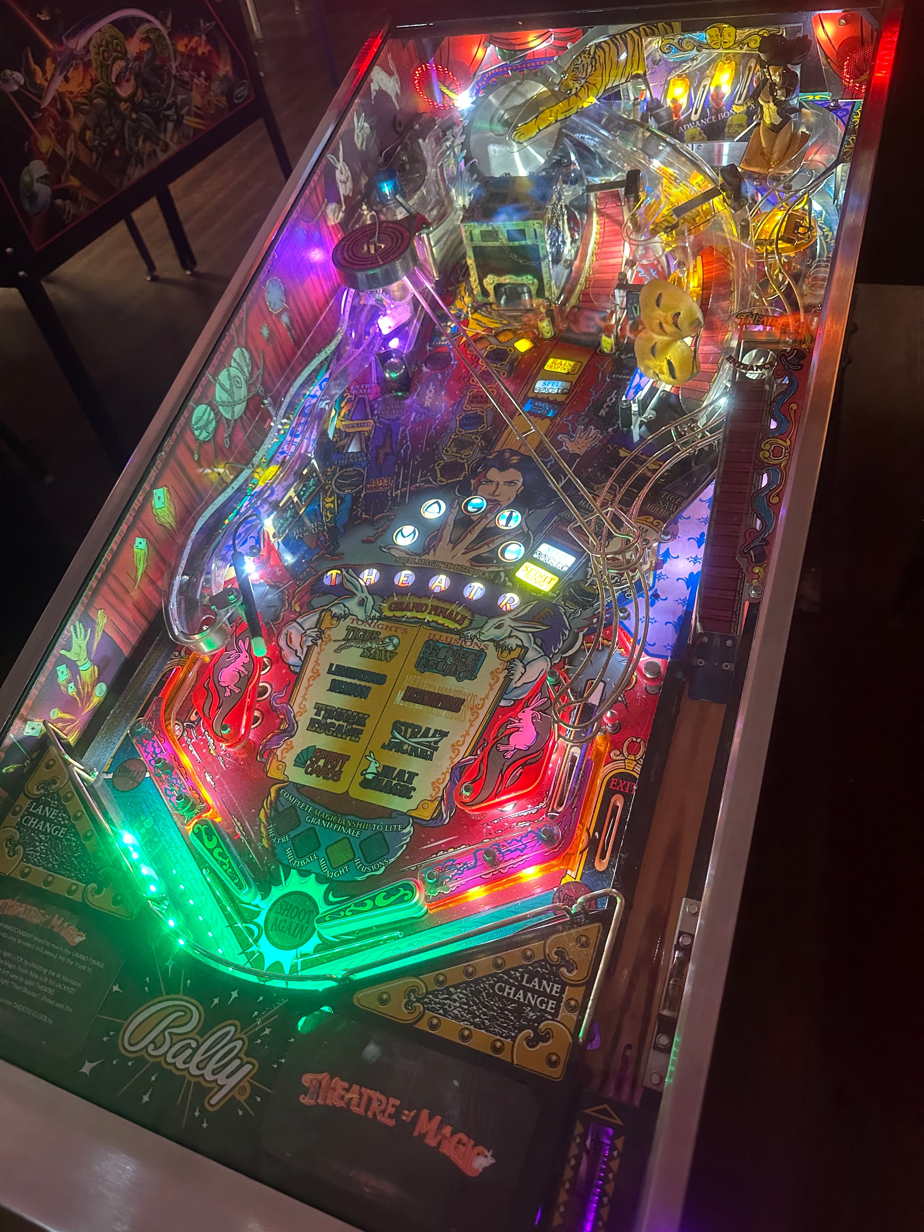 Bally Theatre of Magic Pinball Machine