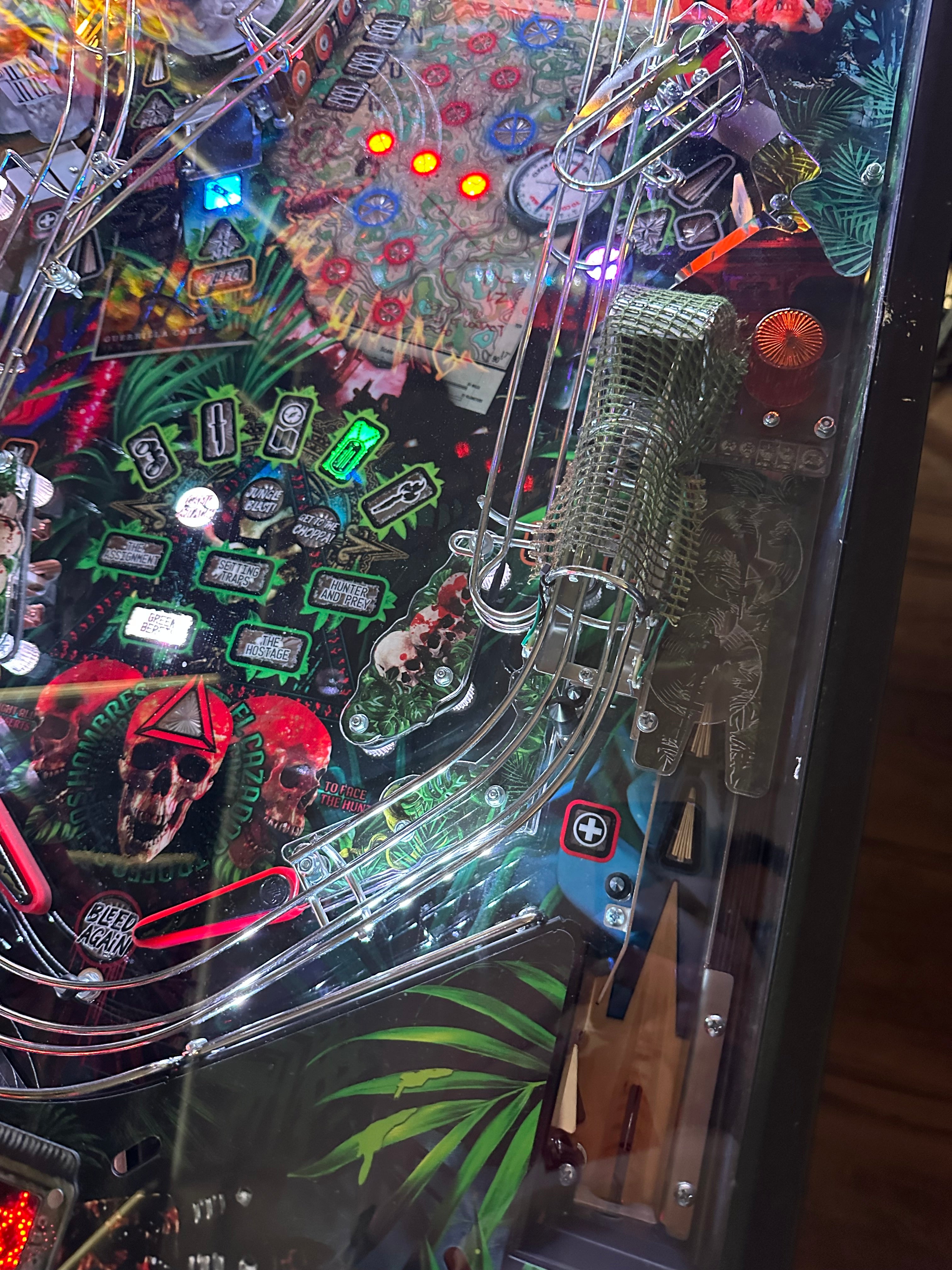 Pinball Brothers Predator Pinball Machine