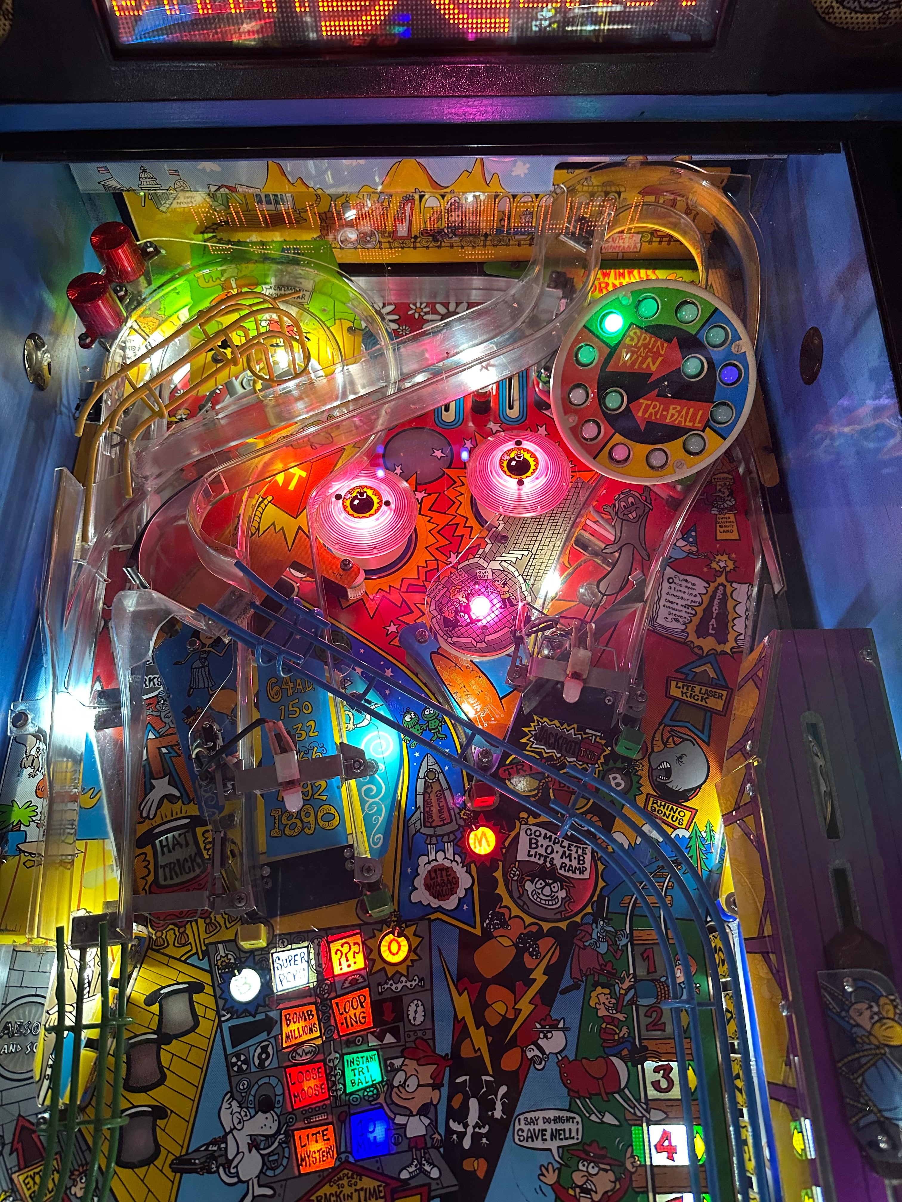 Data East The Adventures of Rocky and Bullwinkle and Friends Pinball Machine