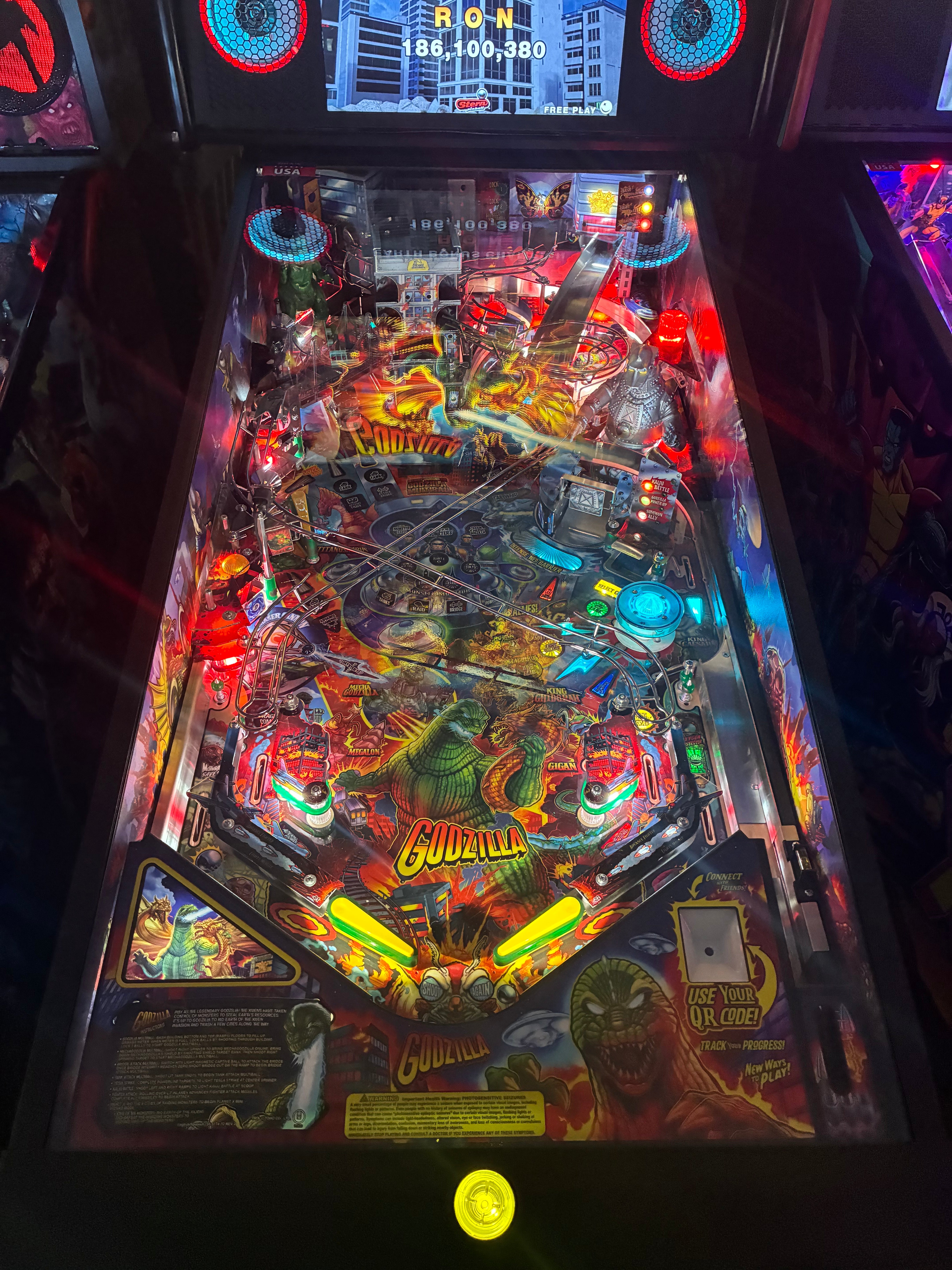 Stern Pinball Godzilla Premium Pinball Machine