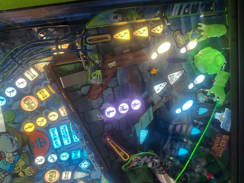 Image of Spooky Pinball Scooby-Doo Collectors Edition Pinball Machine