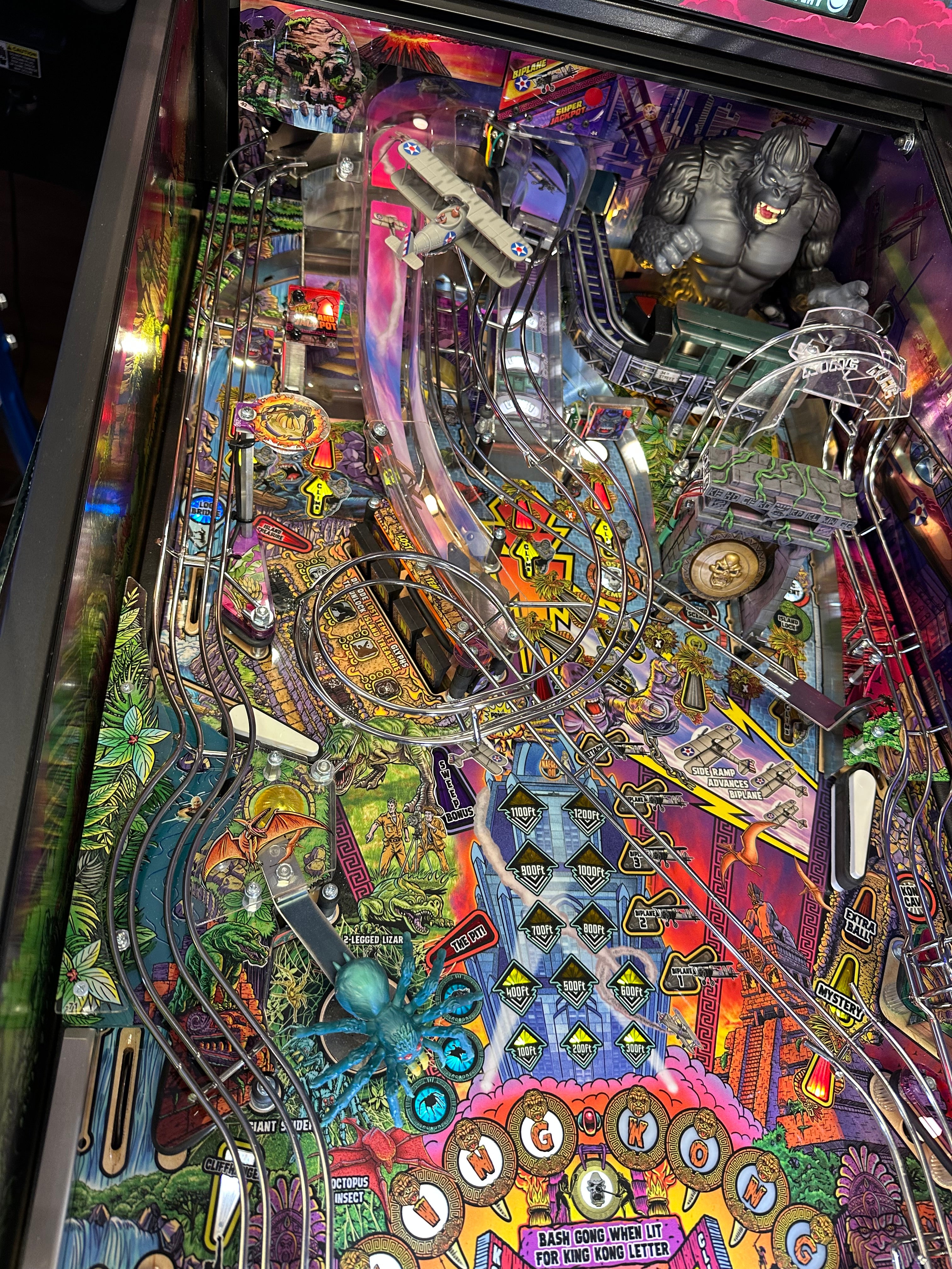 Stern Pinball LOADED King Kong: Myth of Terror Island Limited Edition Pinball Machine