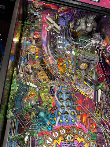 Image of Stern Pinball LOADED King Kong: Myth of Terror Island Limited Edition Pinball Machine