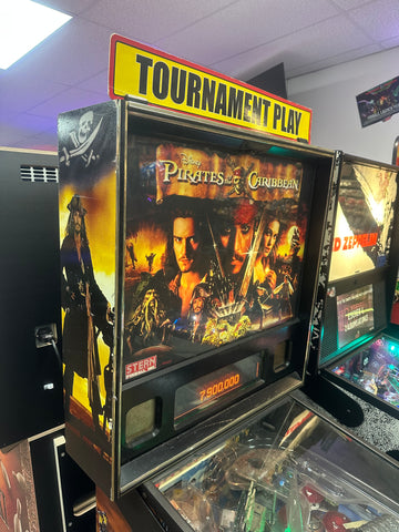 Image of Stern Pinball Pirates of the Caribbean Pinball Machine