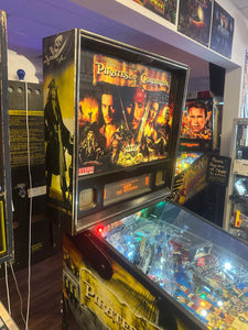 Stern Pinball Pirates of the Caribbean Pinball Machine