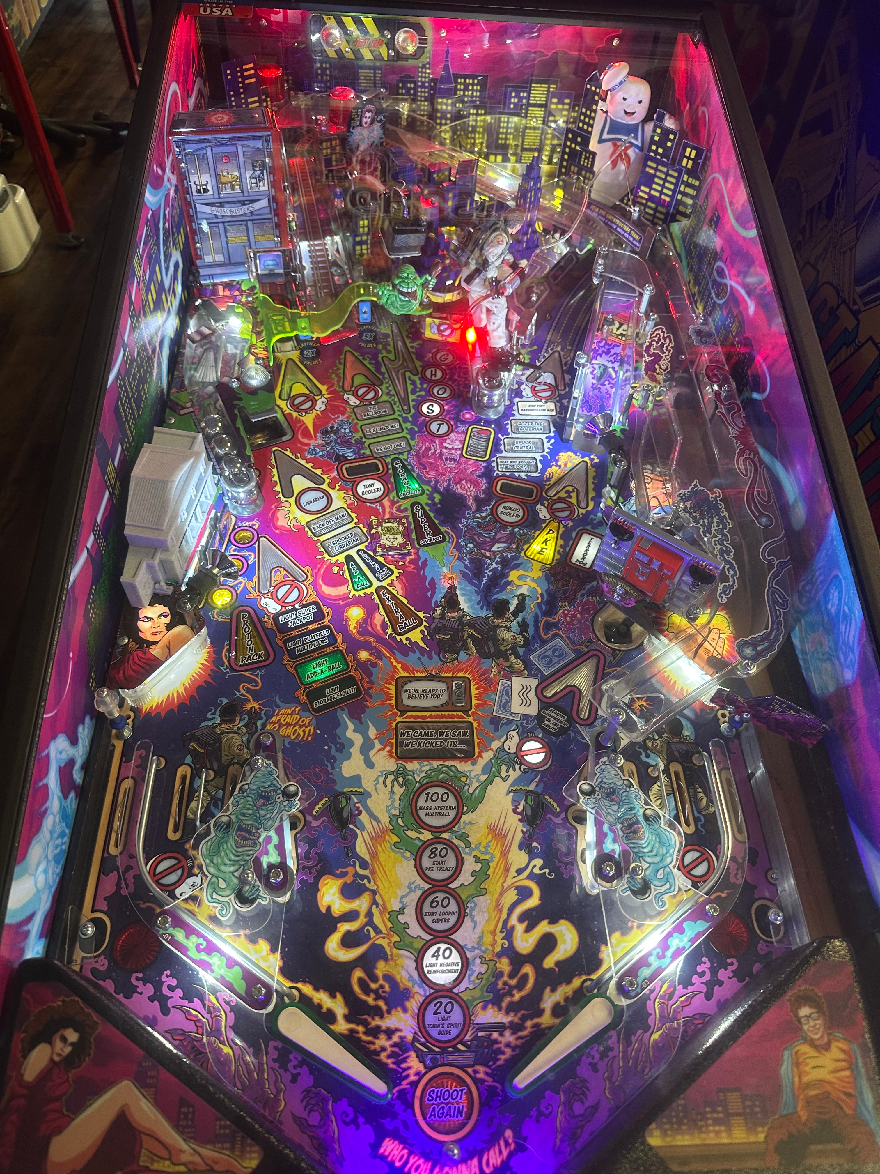 Stern Pinball LOADED Ghostbusters Pro Pinball Machine