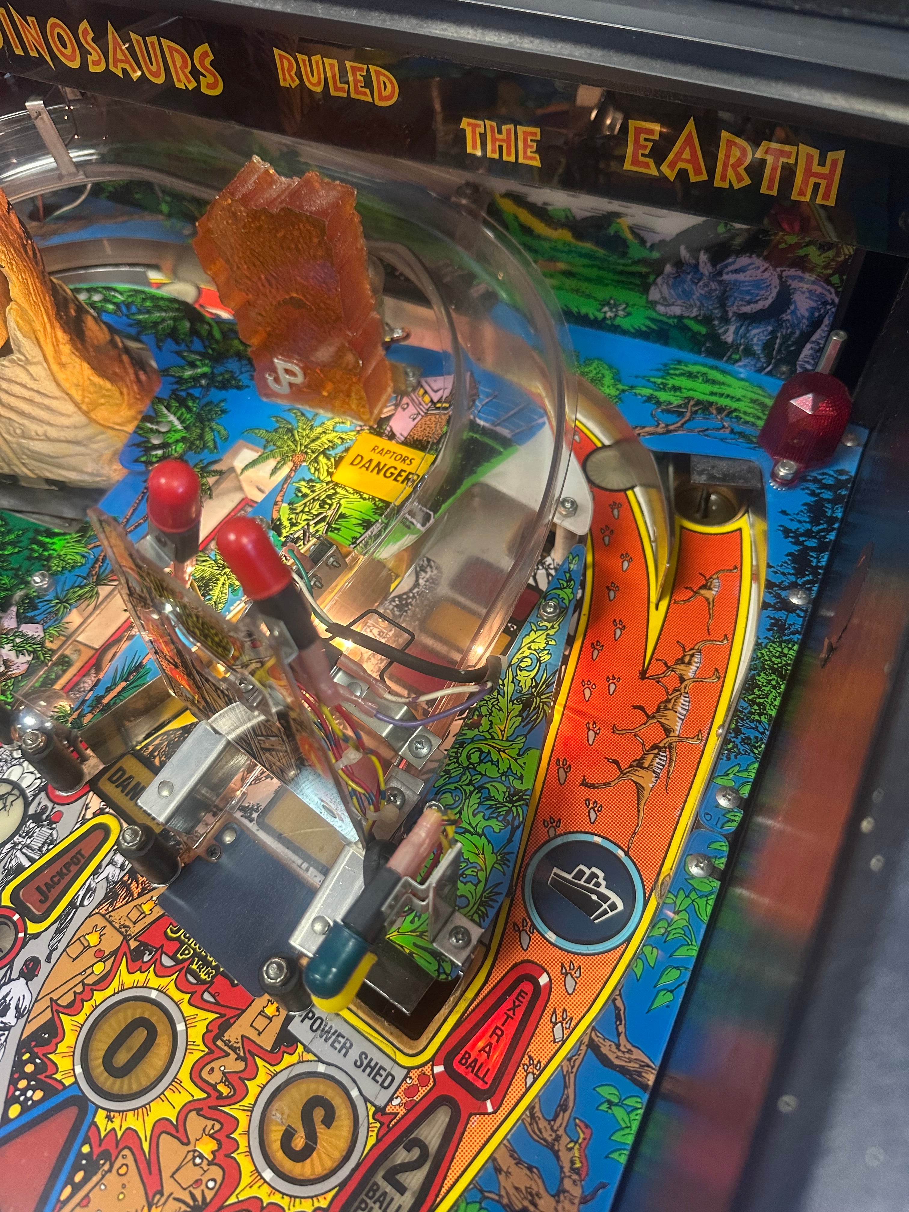 Data East Jurassic Park Pinball Machine