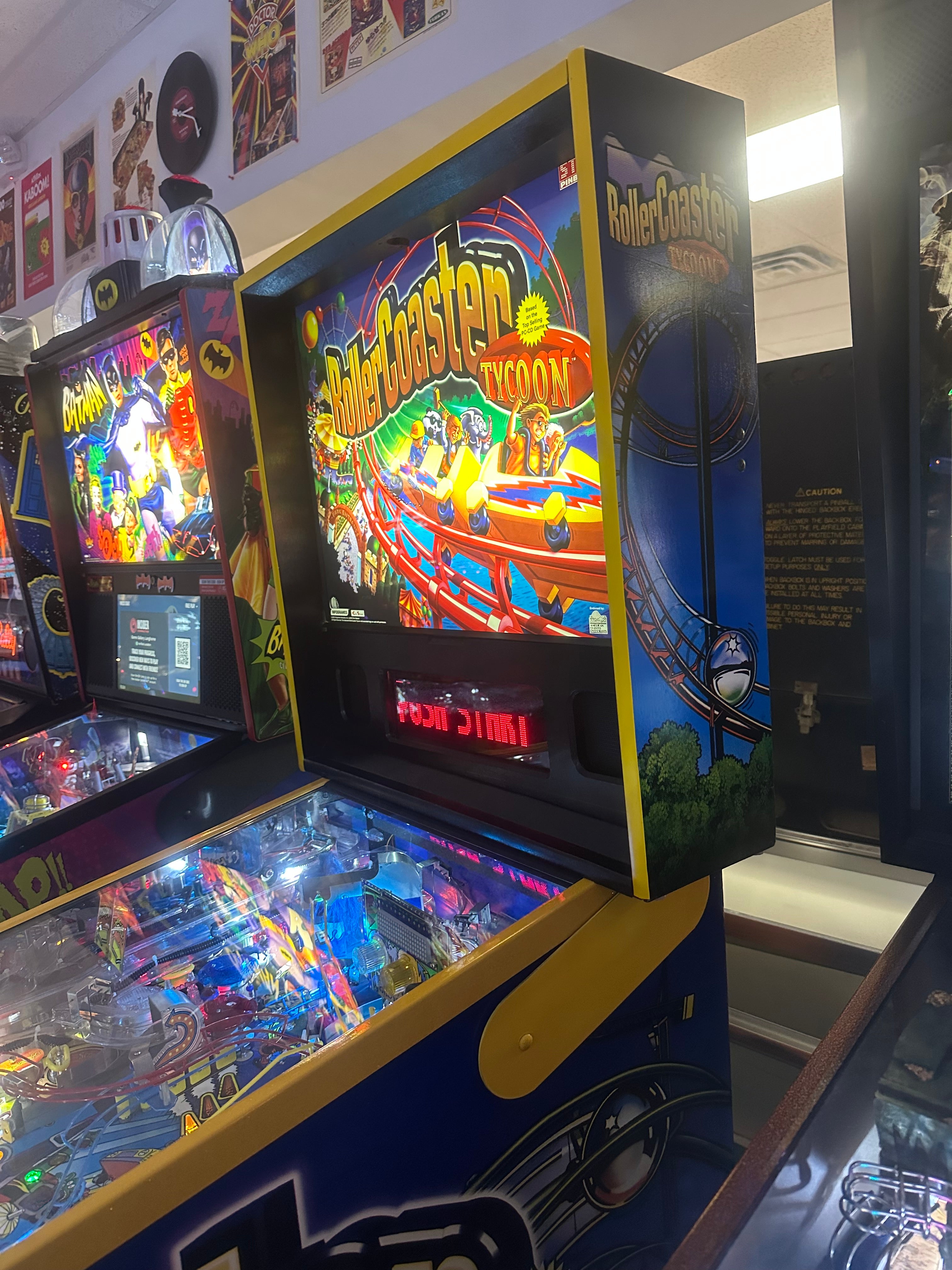 Stern Pinball Roller Coaster Tycoon Pinball Machine