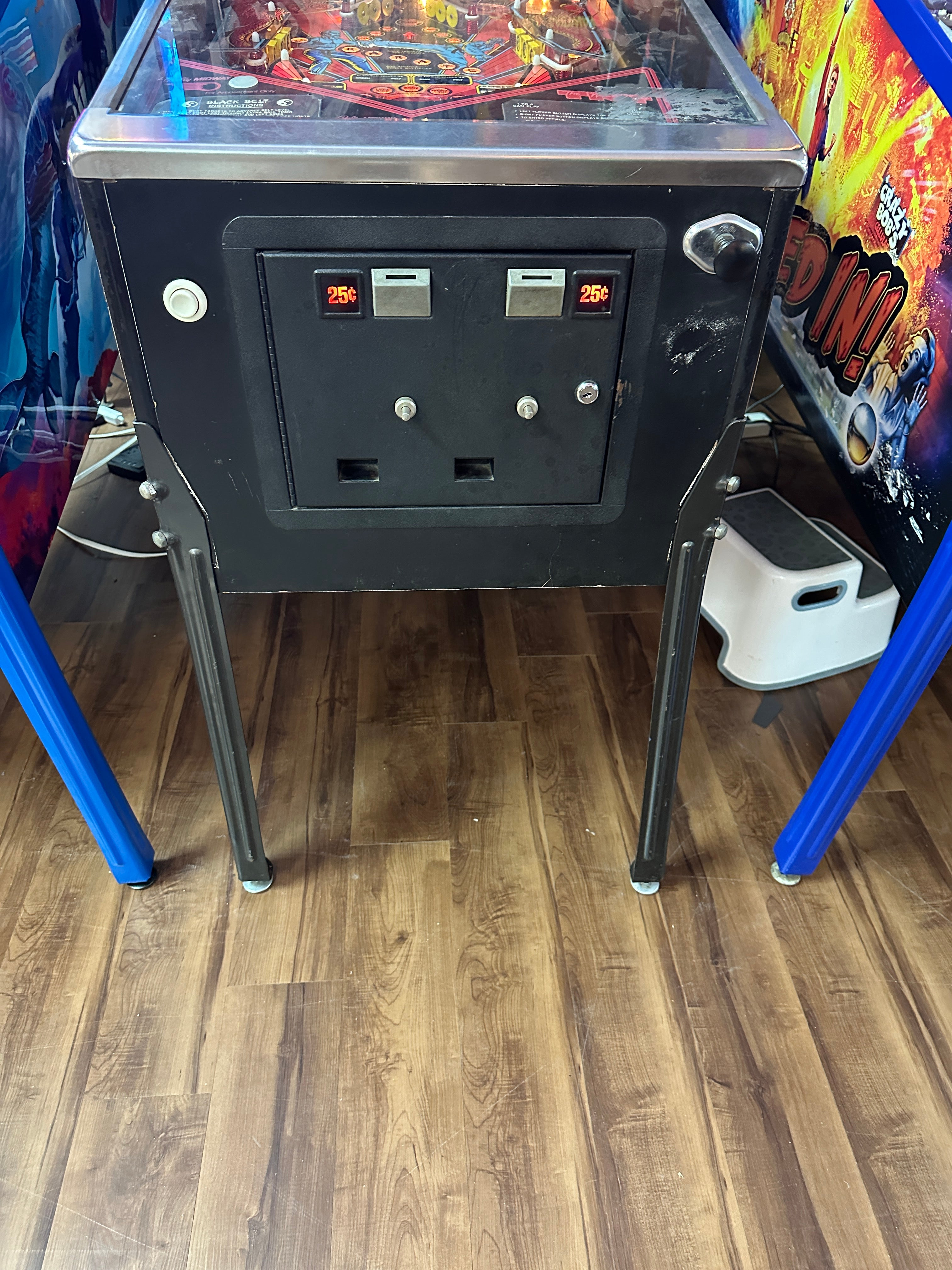 Bally Black Belt Pinball Machine