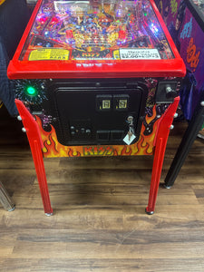 Stern Pinball KISS Limited Edition Pinball Machine with Stern Topper