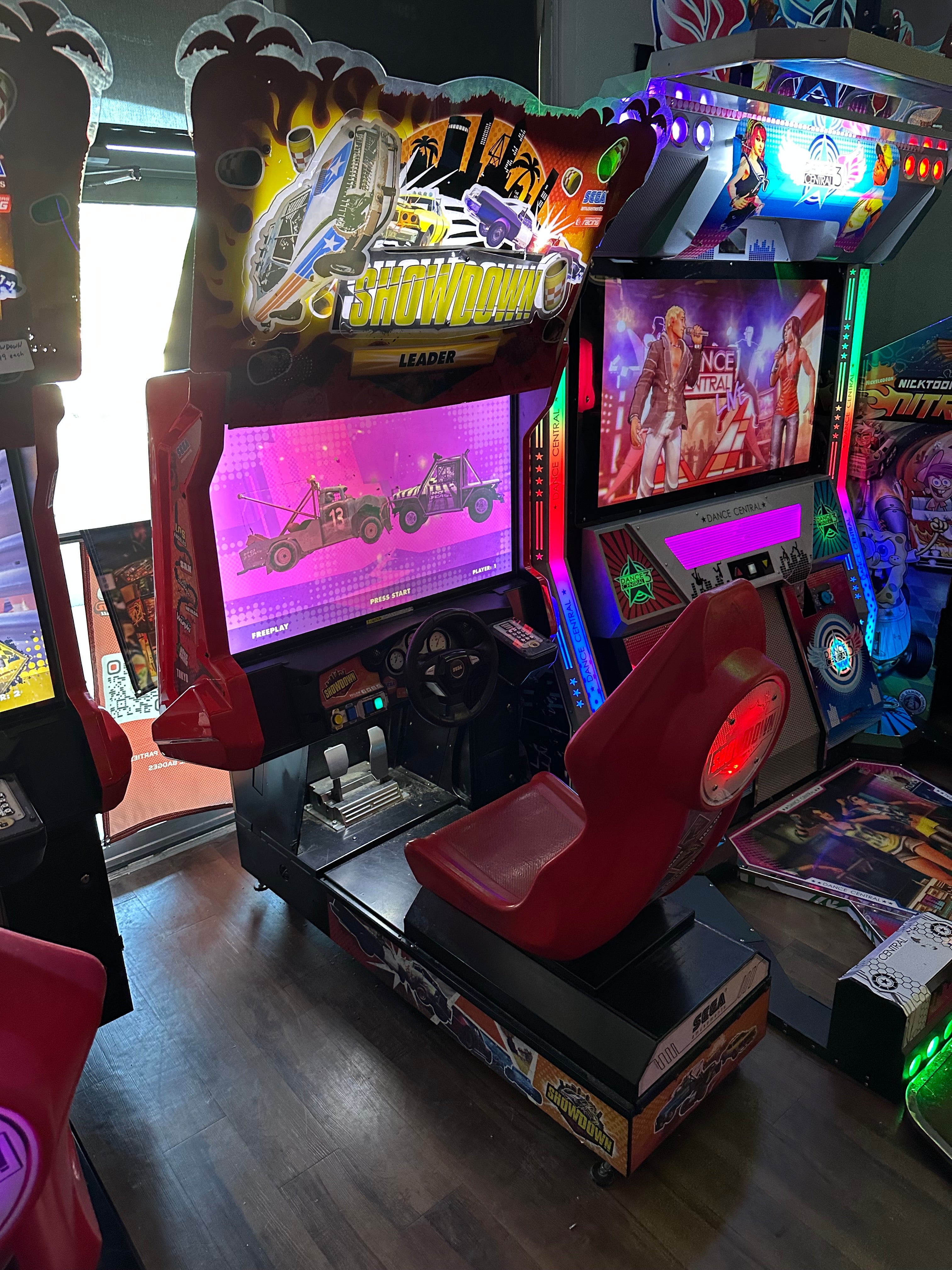SEGA Showdown Racing Arcade Game