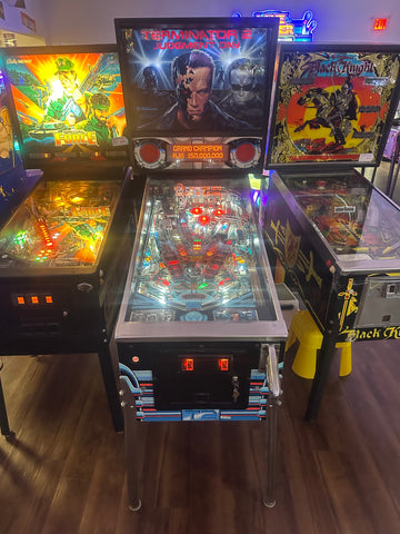 Image of Williams Terminator 2: Judgement Day Pinball Machine