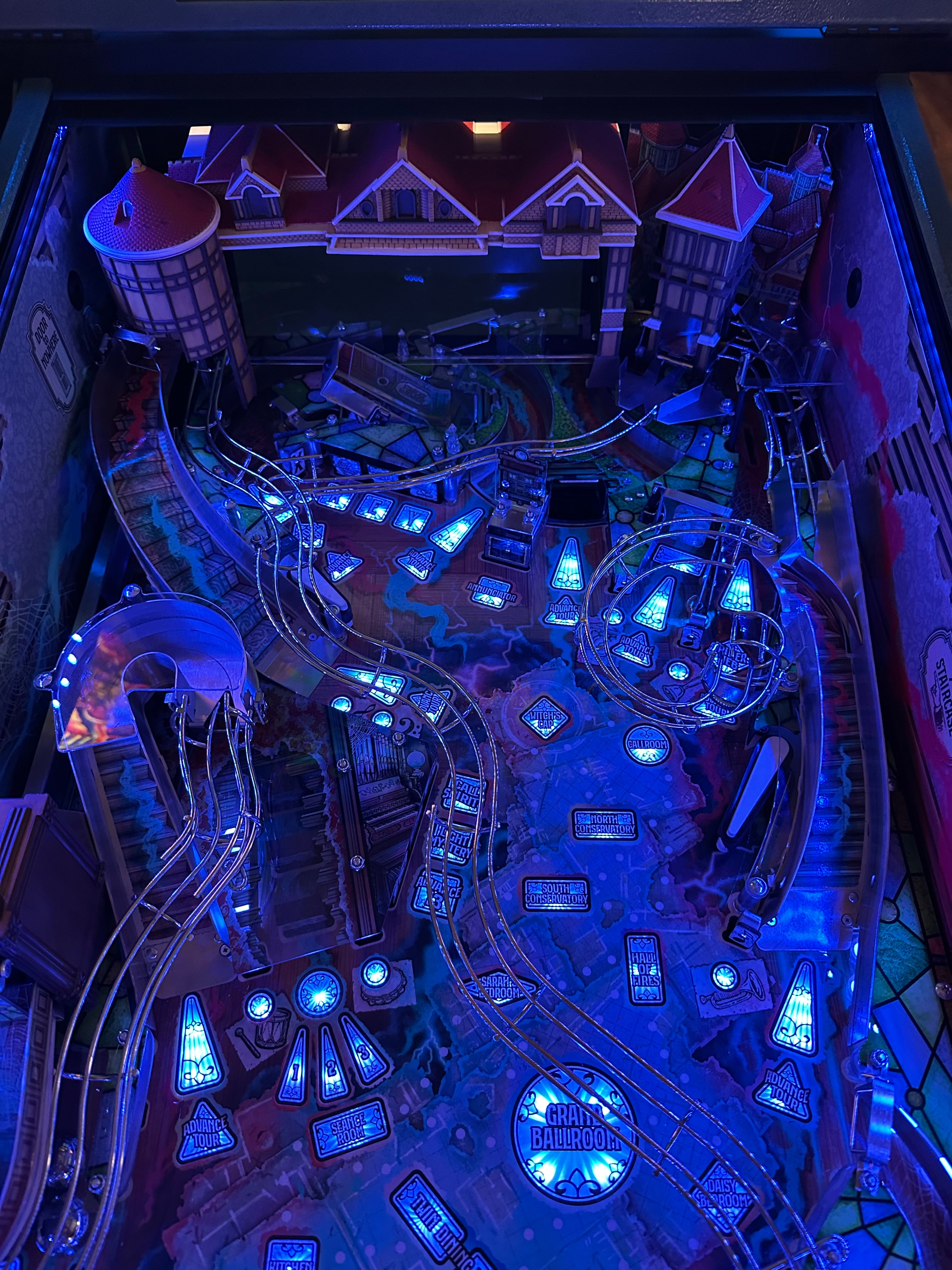 Barrels of Fun Winchester Mystery House Pinball Machine