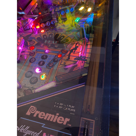 Image of Gottlieb Hollywood Heat Pinball Machine