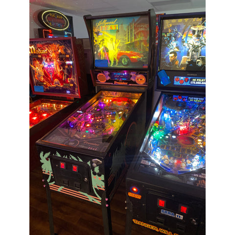 Image of Gottlieb Hollywood Heat Pinball Machine