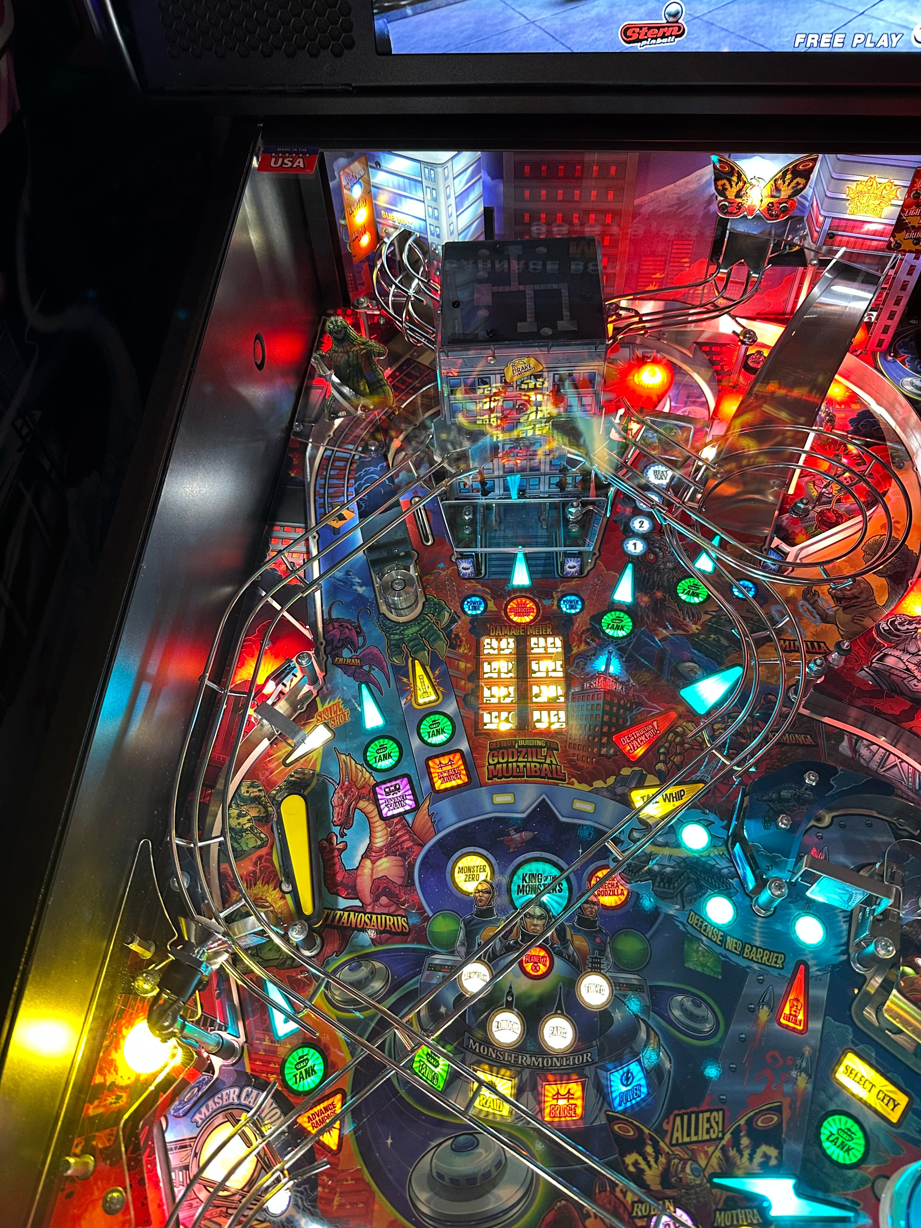 Stern Pinball Godzilla Pro Pinball Machine