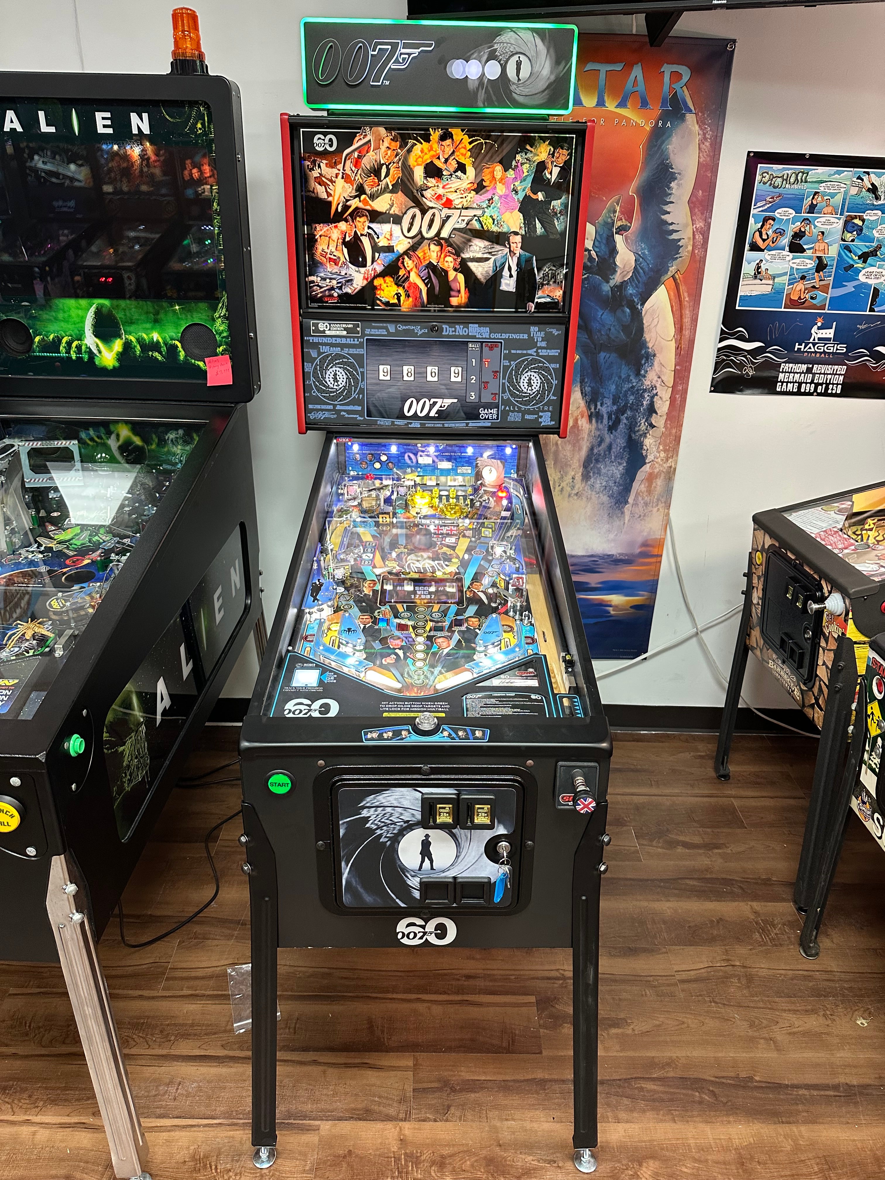 Stern Pinball James Bond 007 60th Anniversary Limited Edition Pinball Machine