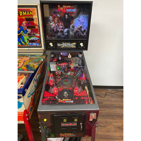Image of Spooky Pinball Rob Zombie’s Spookshow International Pinball Machine